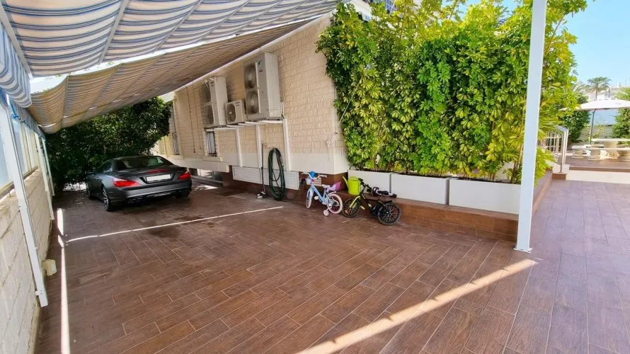 670m² apartment for sale, Torrevieja, Spain No. 1701 № 2