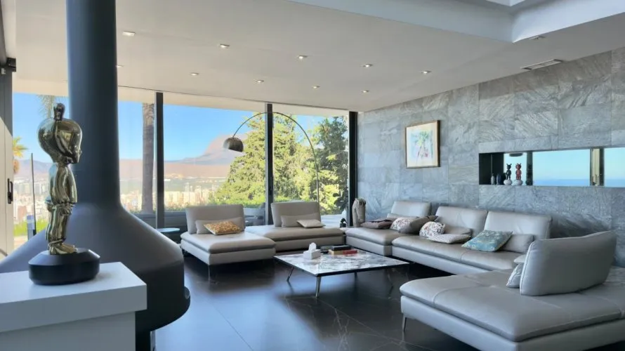 5 bedrooms villa for sale, Benidorm, Spain No. 1740 № 1