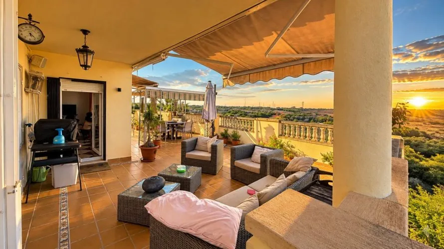 220m² villa for sale, Alicante, Spain No. 1747 № 19