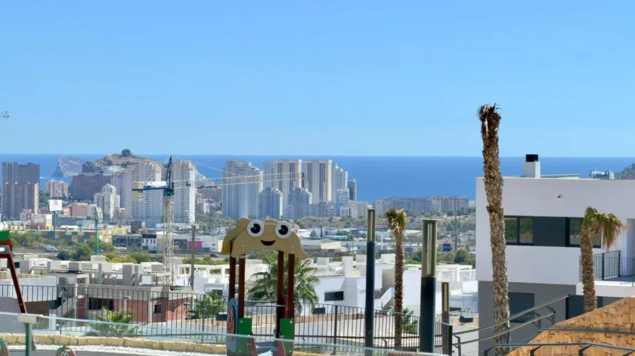 3 bedrooms penthouse for sale, Finestrat, Spain No. 1750