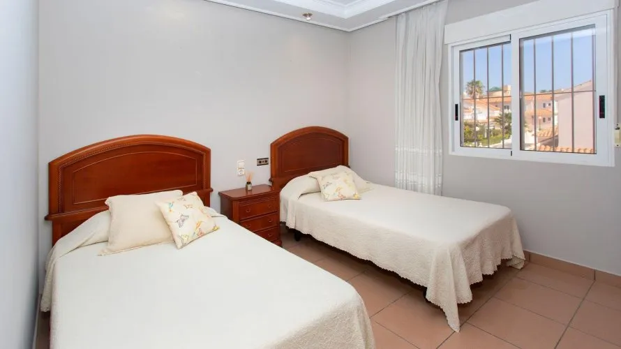 180m² villa for sale, Torrevieja, Spain No. 1727 № 6