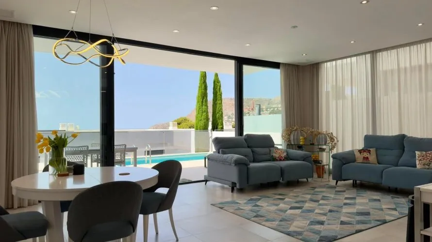 4 bedrooms villa for sale, Calpe, Spain No. 1698 № 3