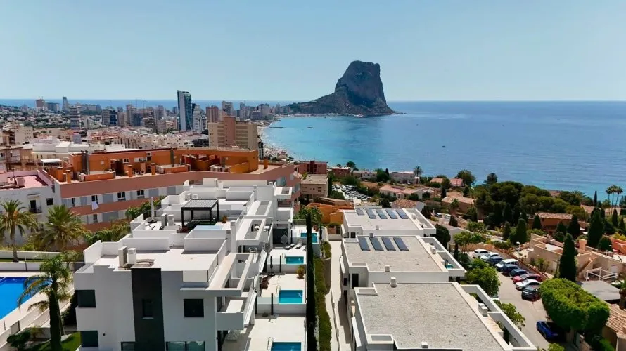 4 bedrooms villa for sale, Calpe, Spain No. 1698 № 25