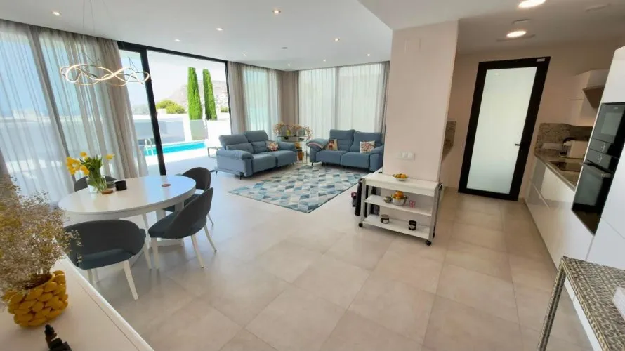 4 bedrooms villa for sale, Calpe, Spain No. 1698 № 19