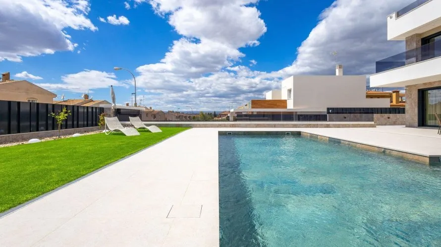 234m² villa for sale, Torrevieja, Spain No. 1726 № 3