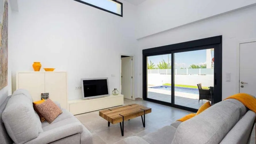 3 bedrooms villa for sale, Daya Nueva, Spain No. 1728 № 2