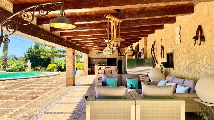 4 bedrooms villa for sale, Almoradi, Spain No. 1735 № 15