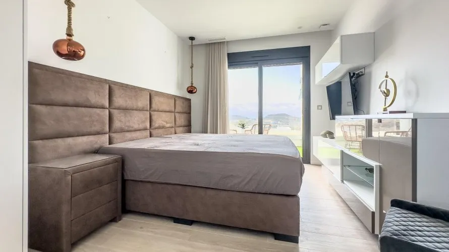 3 bedrooms apartment for sale, Calpe, Spain No. 1756 № 11