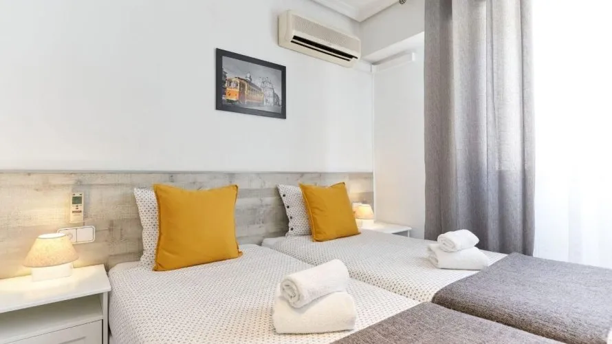 2 bedrooms hotel for sale, Alicante, Spain No. 1789 № 21