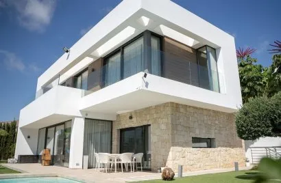 4 bedrooms villa for sale, Finestrat, Spain No. 1769