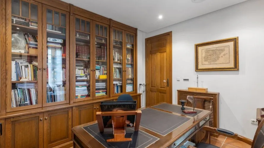 720m² villa for sale, La Veleta, Spain No. 1779 № 3