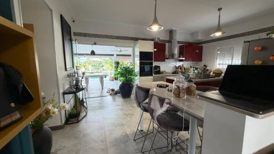 4 bedrooms apartment for sale, Catral, Spain No. 1772 № 10