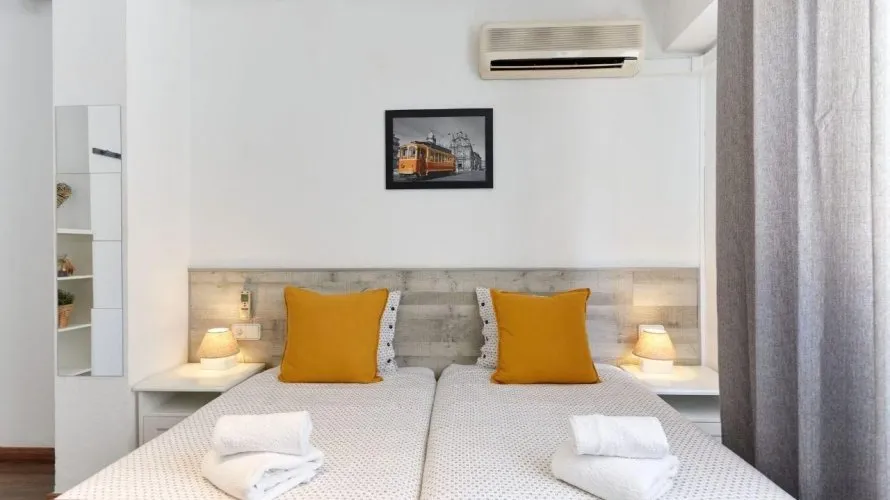 2 bedrooms hotel for sale, Alicante, Spain No. 1789 № 11